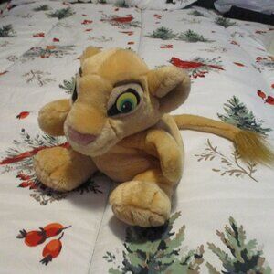 Vintage 1990s Nala Cub Lion King Stuffed Hand Puppet in great condition.